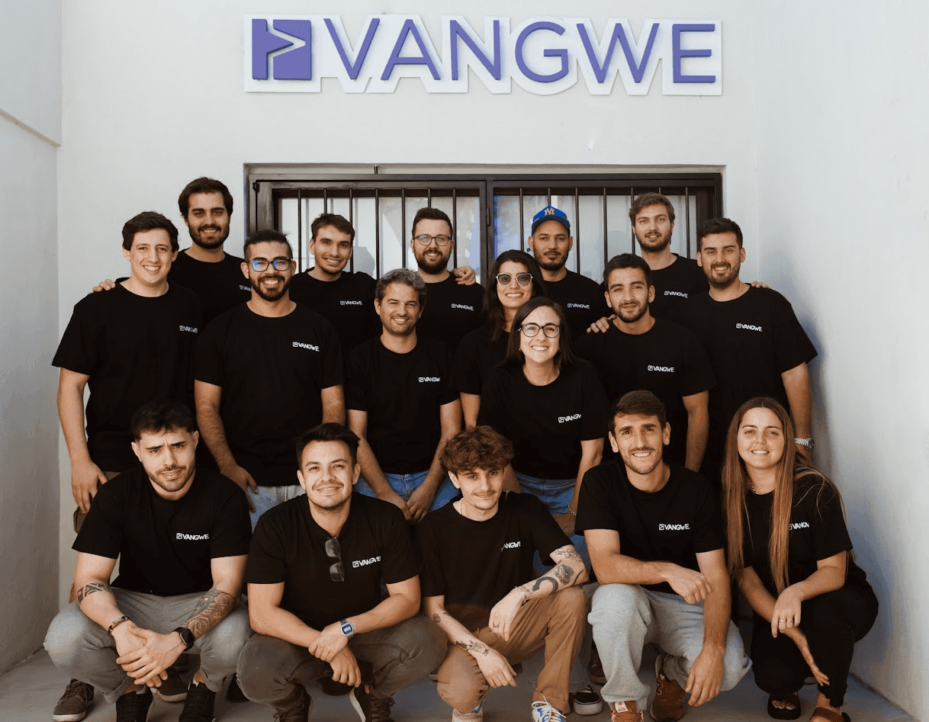 vangwe team picture